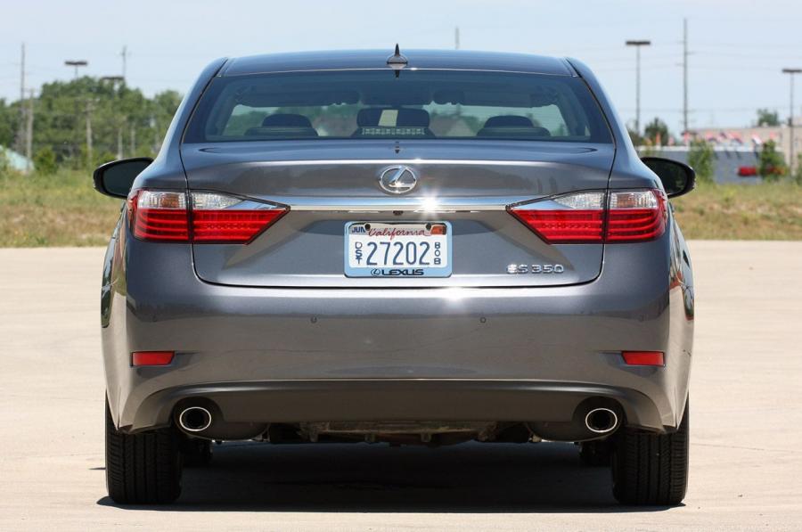  Lexus ES350 2013 года  (фото 8 из 64)